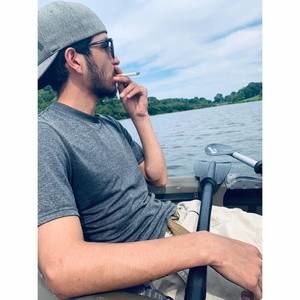 Meet your Posher, Luis